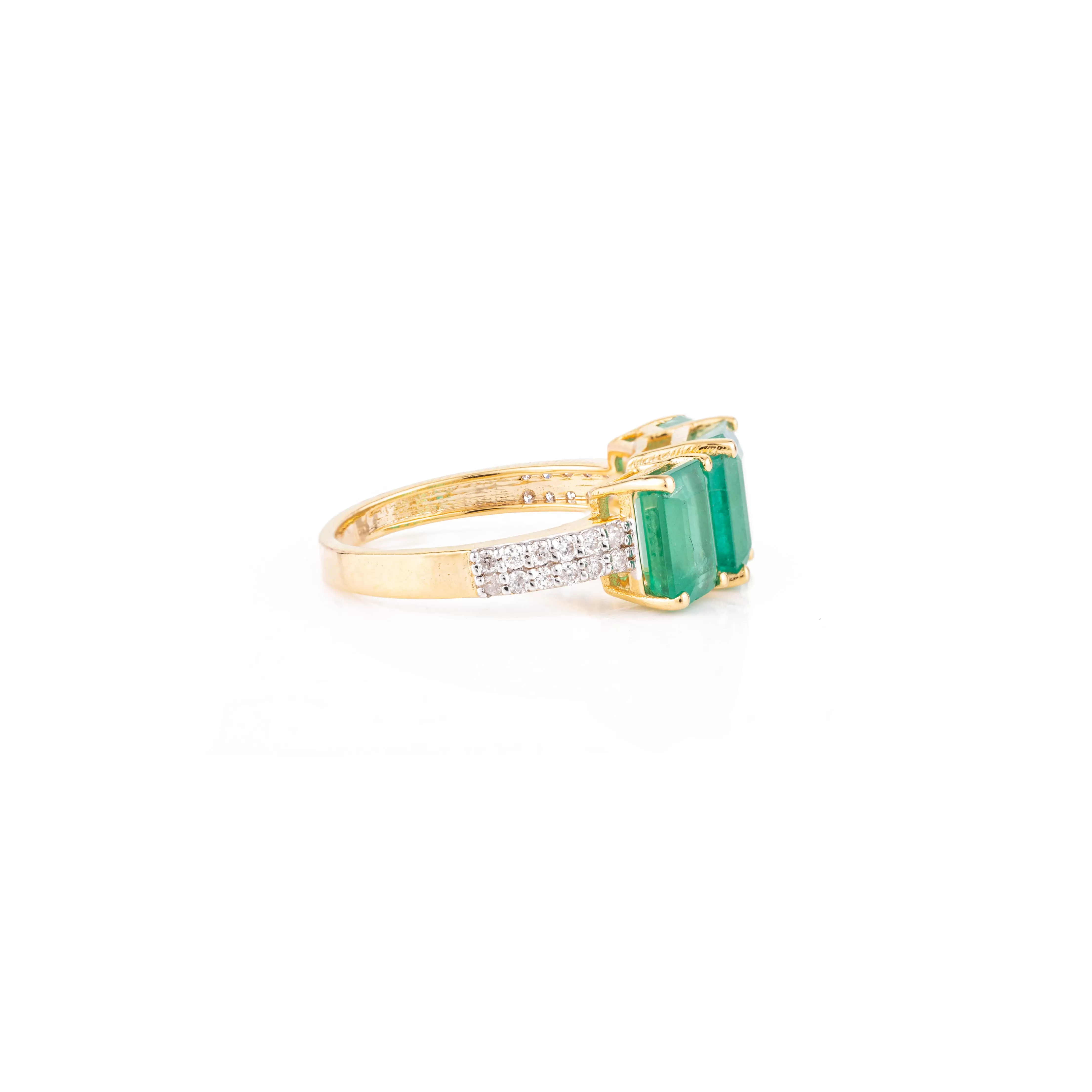 18K Gold Trillion Emerald Diamond Wedding Ring