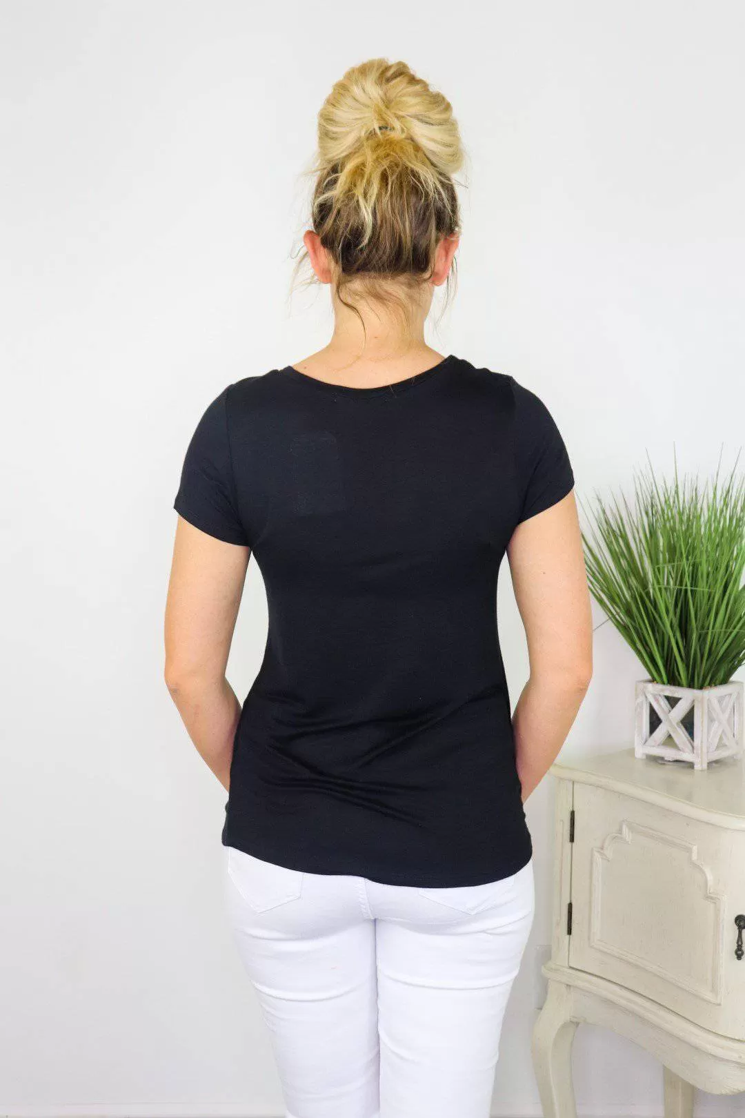 Black Scoop Neck Short Sleeve Top