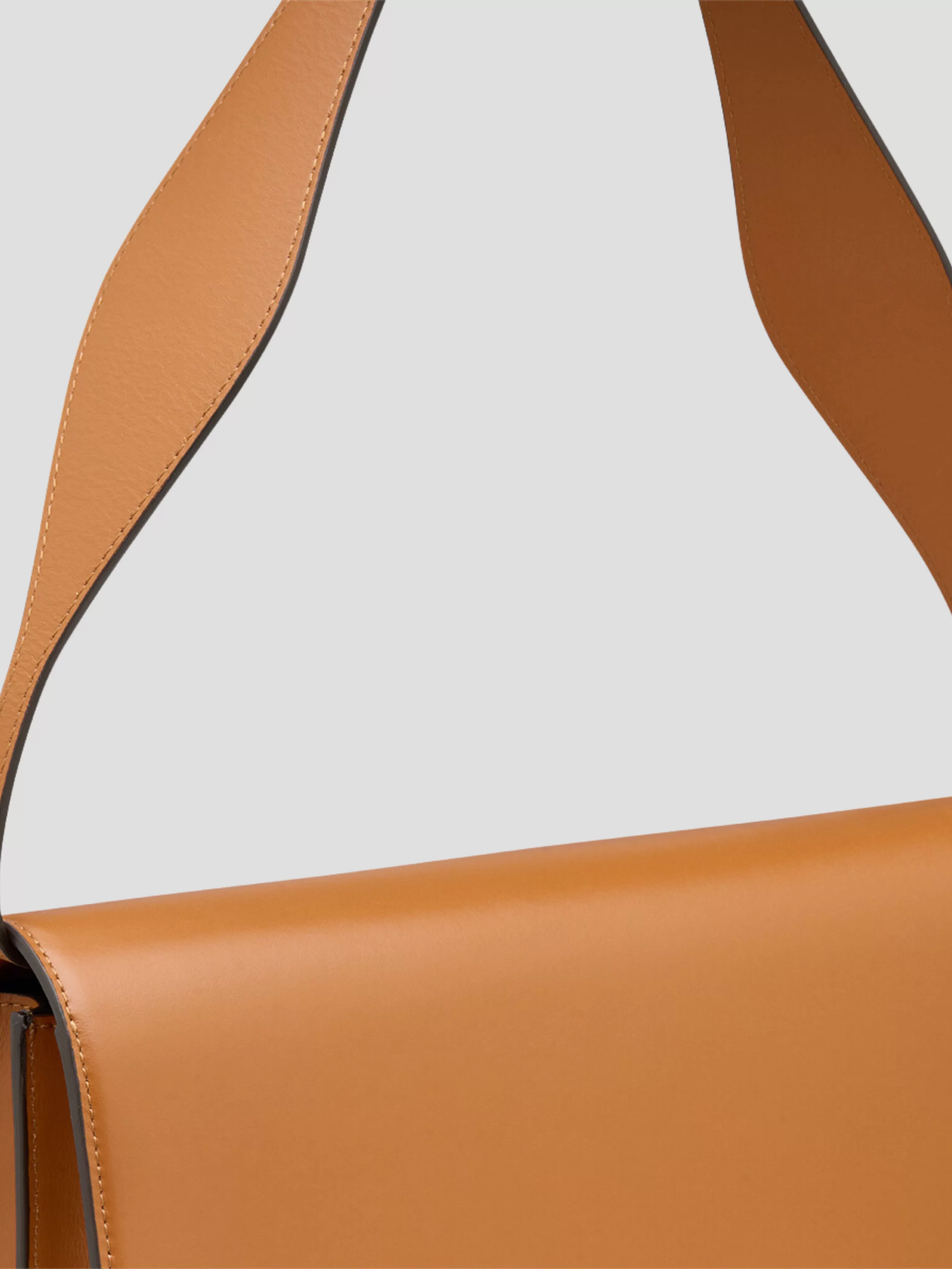 Phoenix Camel Leather Baguette Bag